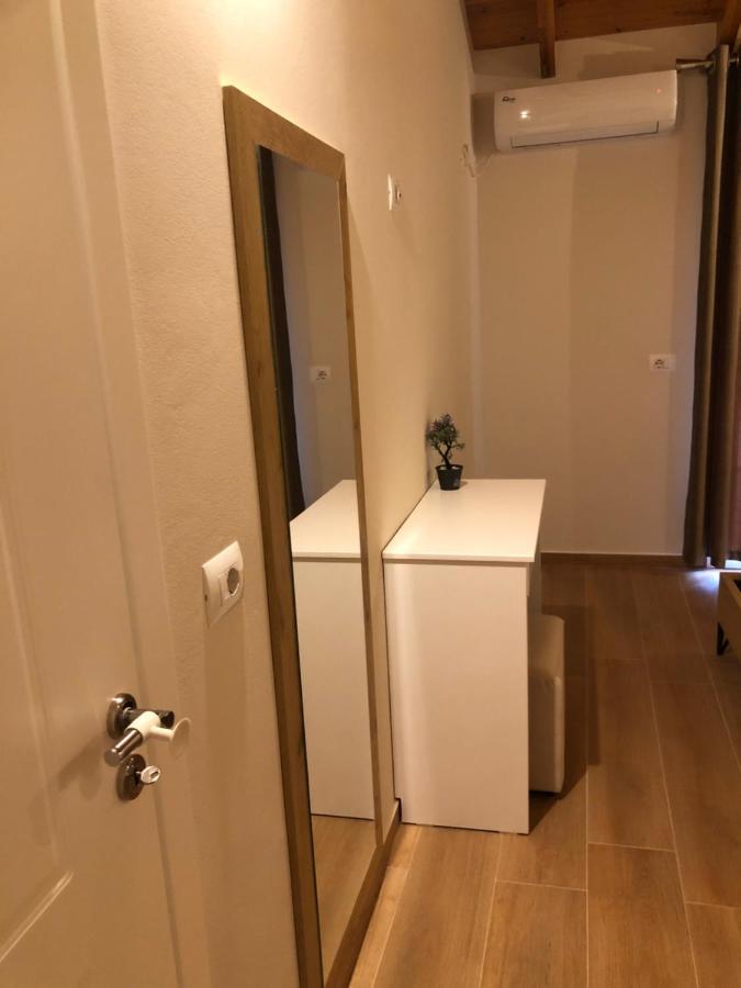 Amazing Familiar Apartments And Rooms Sarande Luaran gambar