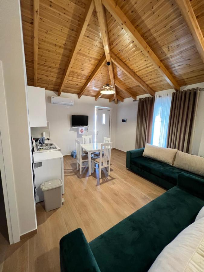 Amazing Familiar Apartments And Rooms Sarande Luaran gambar