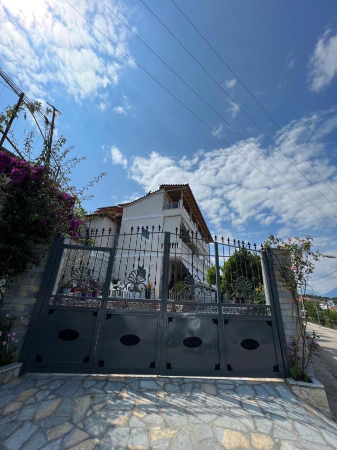 Amazing Familiar Apartments And Rooms Sarande Luaran gambar