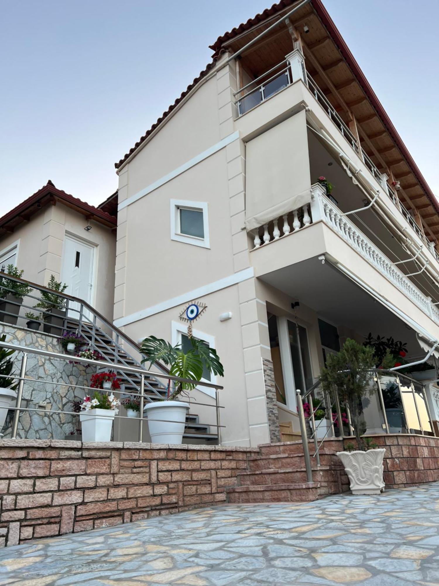 Amazing Familiar Apartments And Rooms Sarande Luaran gambar