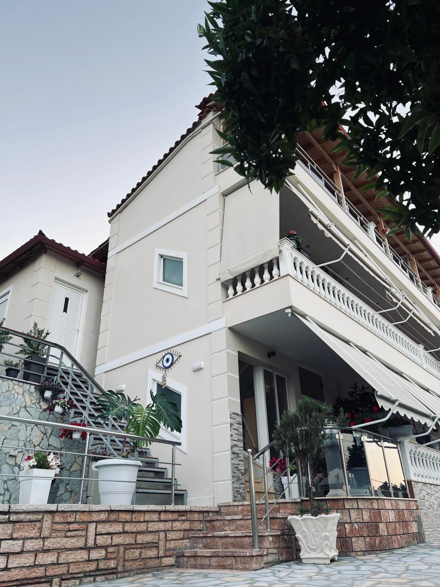 Amazing Familiar Apartments And Rooms Sarande Luaran gambar