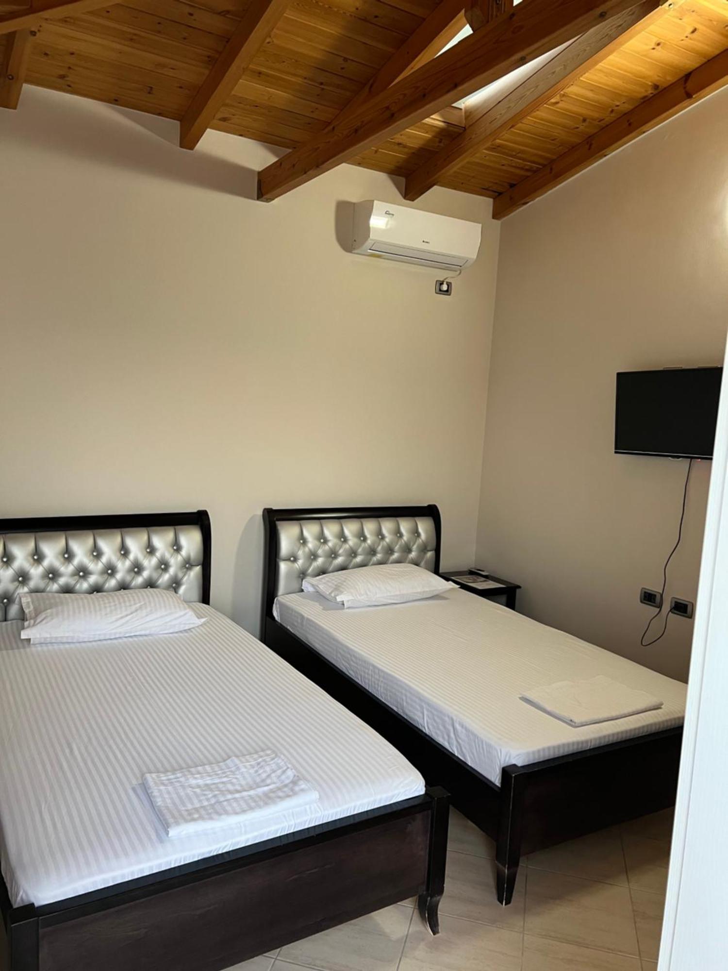 Amazing Familiar Apartments And Rooms Sarande Luaran gambar
